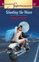 Cover image for Shooting the Moon
